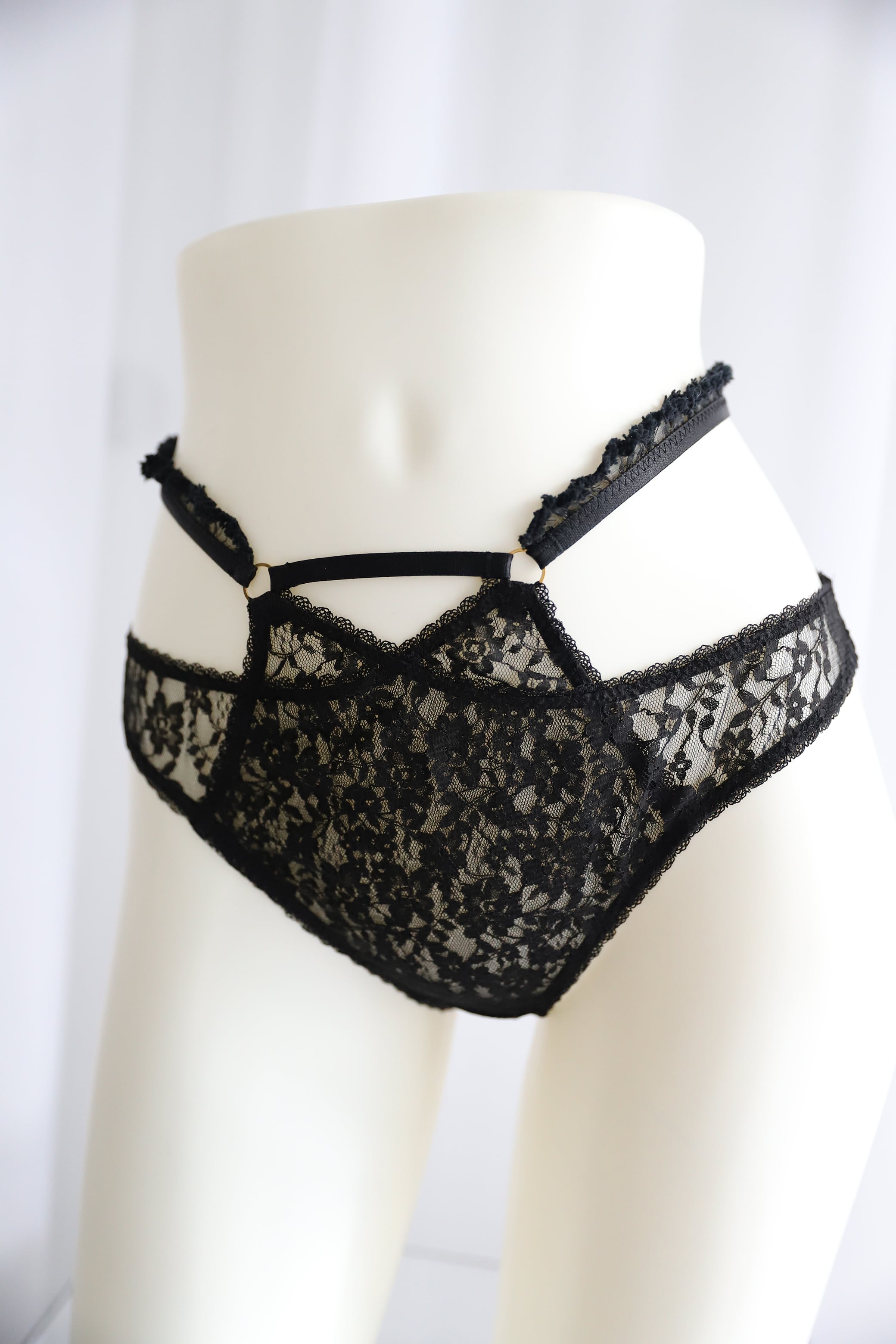 フリルレースショーツ | GEMINItale