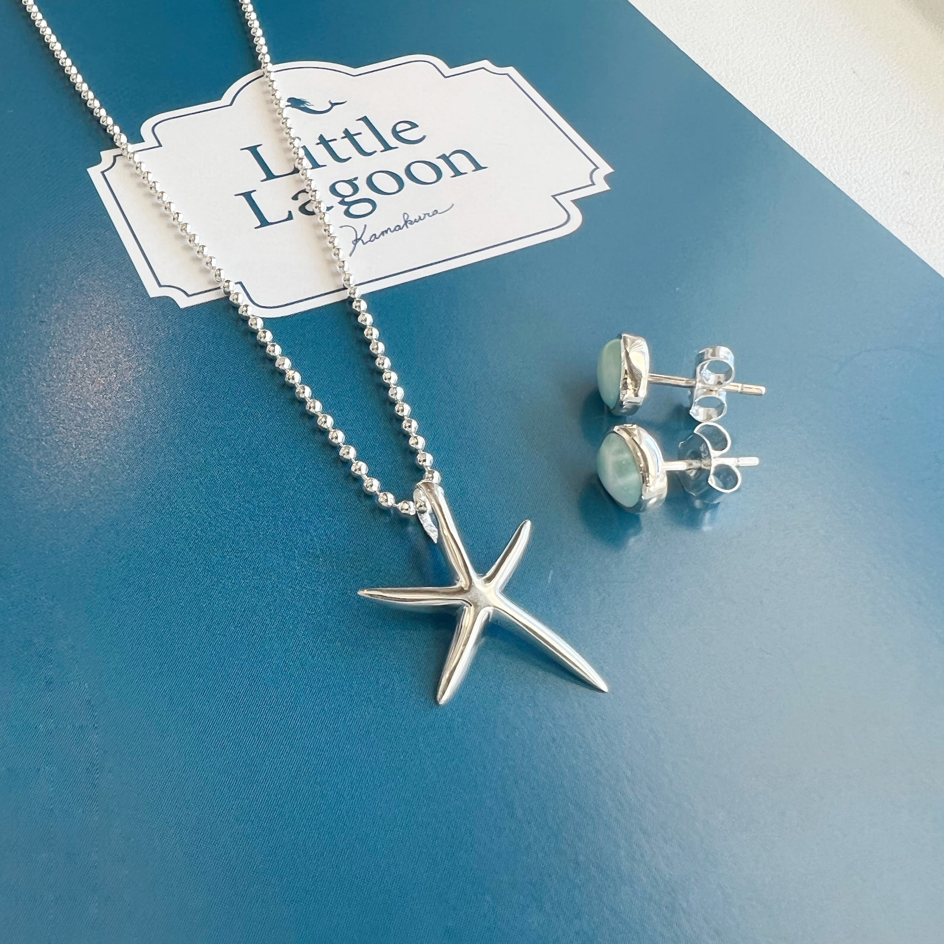 ラリマー オーバル スタッドピアス 0.6 x 0.8 cm | 【公式通販】鎌倉の