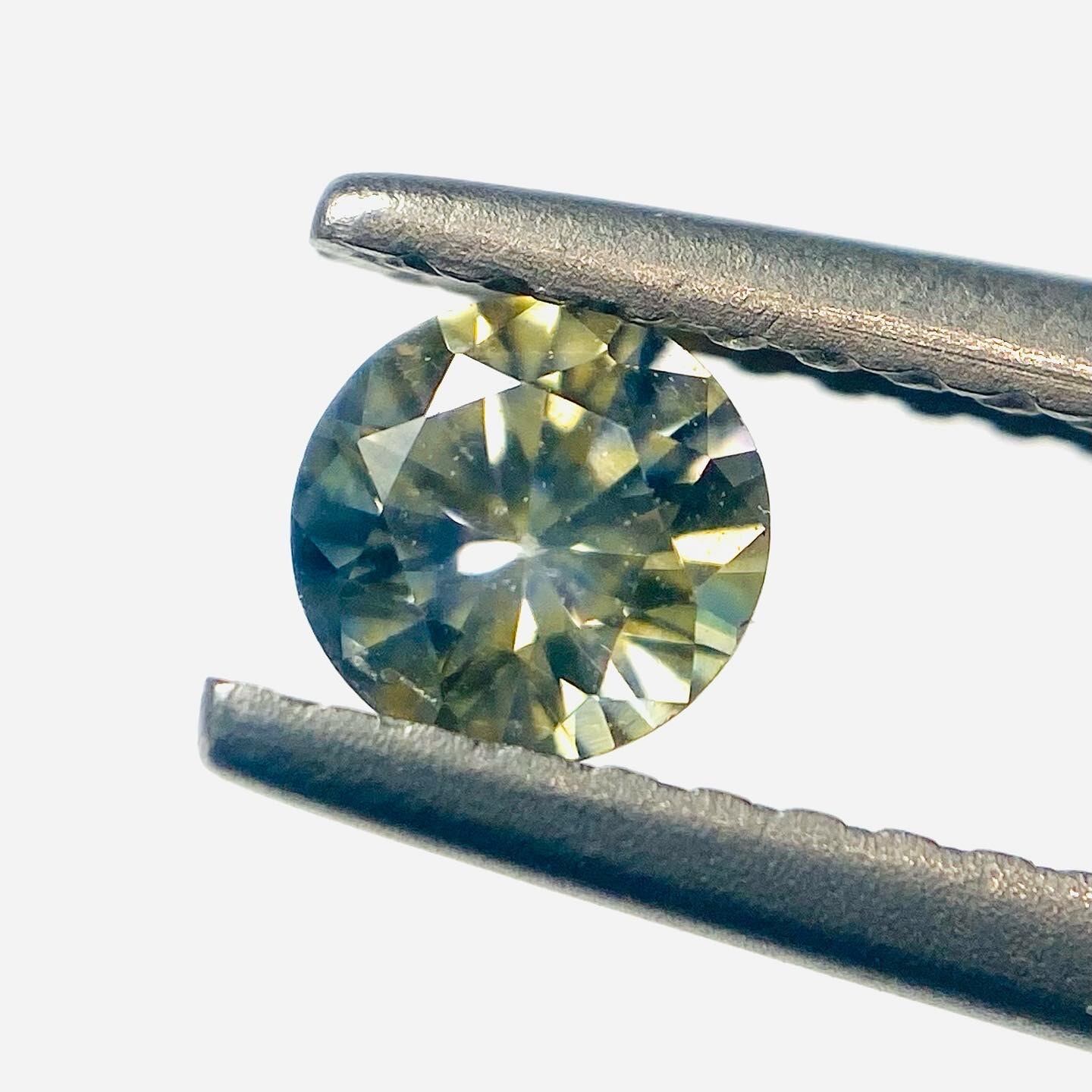 パンジーに青空 サファイア