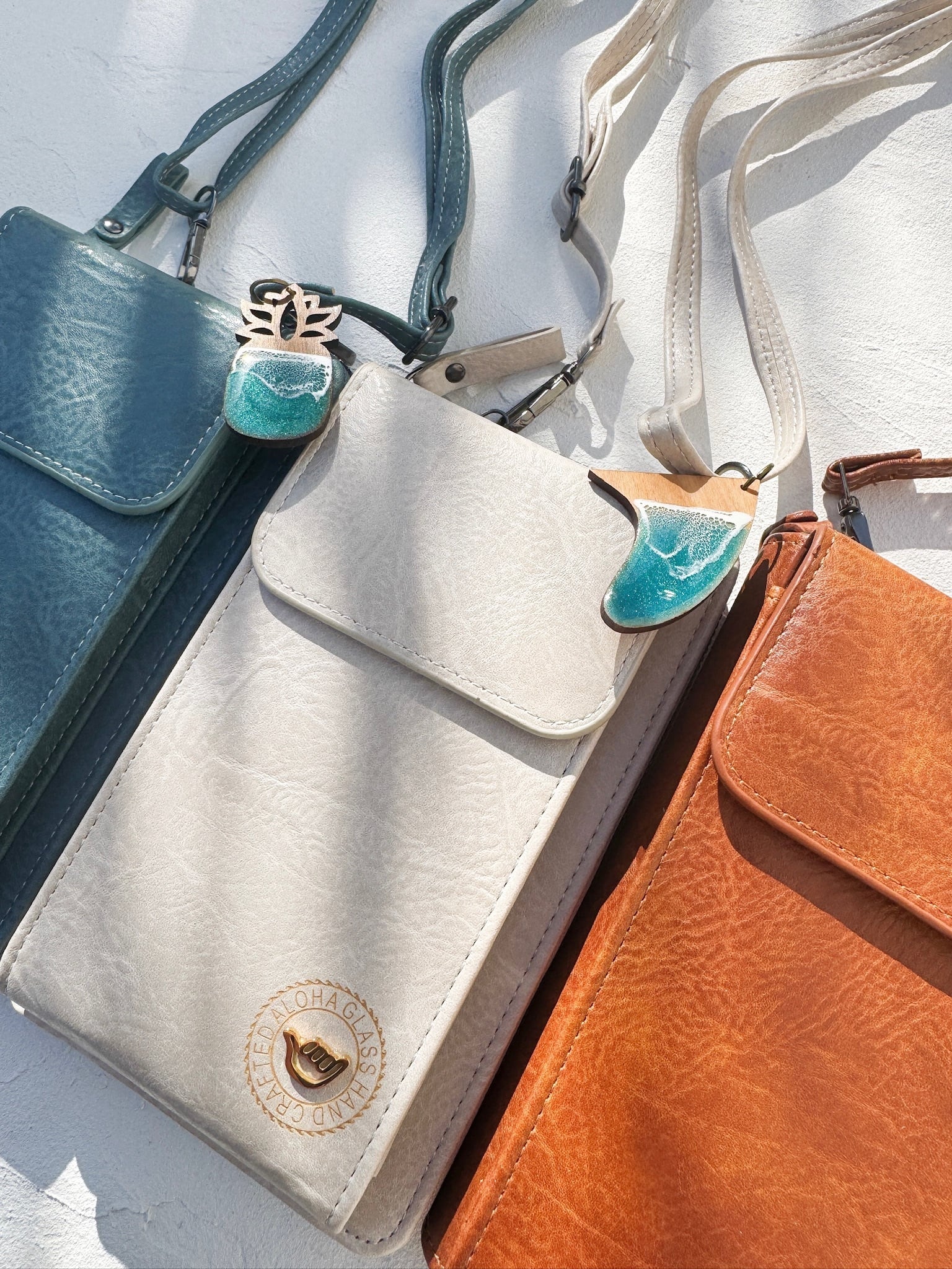 mulch wallet shoulder bag(wood×resin)