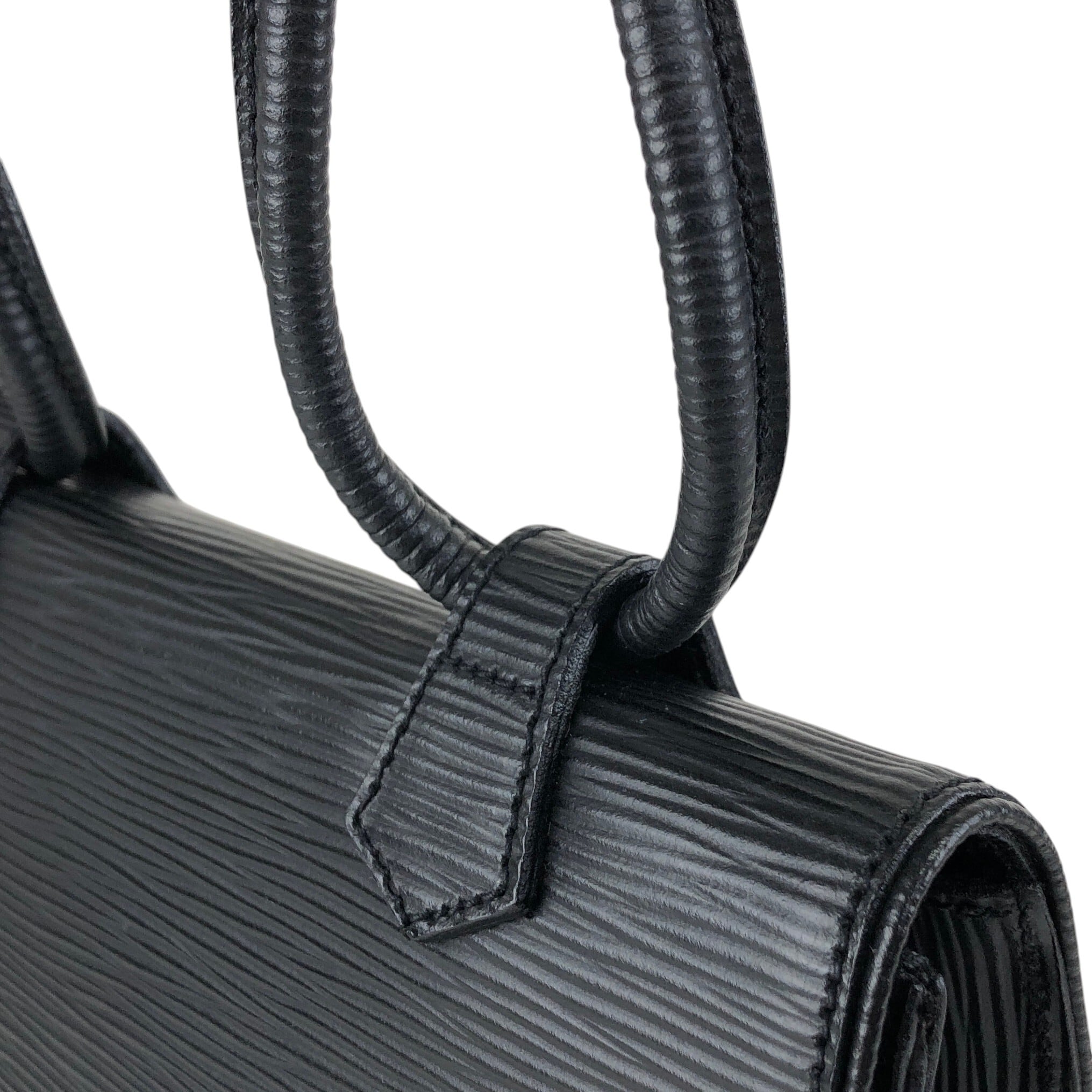FENDI フェンディ ハンドバッグ ブラック ロゴ レザー 型押し ミニ