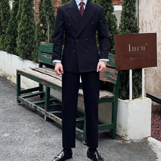 【予約販売】メンズ セットアップ スーツ 無地 シック ダブル 男前 スリム ハンサム グレー/ブラック/カーキ ジャケット パンツ セットアップ ビジネス 通勤 フォーマル パーティ 二次会 同窓会 結婚式 韓国 トレンド 春 秋 夏 大きいサイズ M/L/XL/2XL/3XL