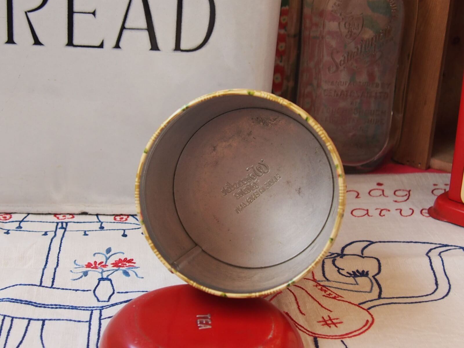 イギリスアンティーク アルミキャニスター TEA | Bonny Bee