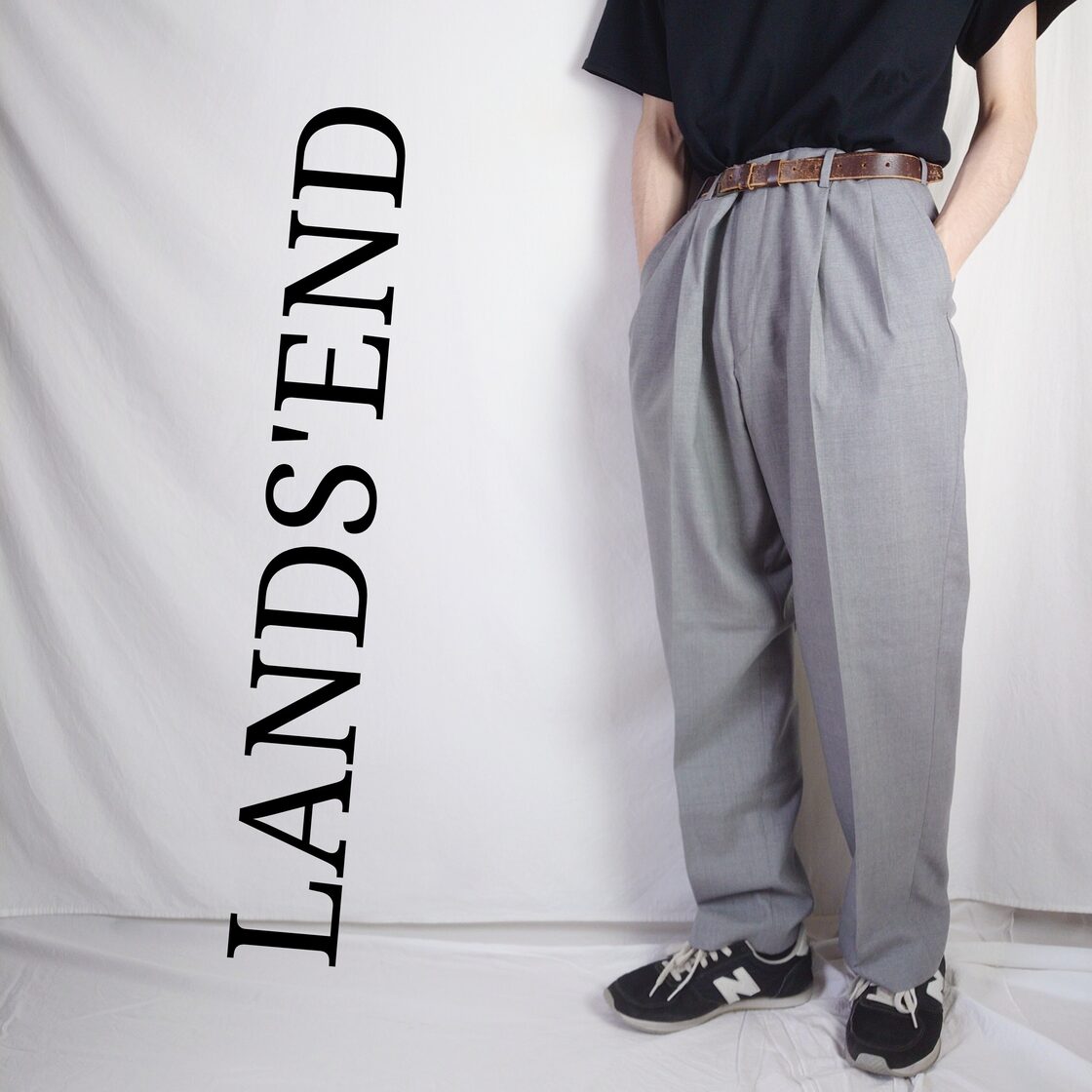 美品》GIORGIO ARMANI スラックス パンツ グレー W33L32 タグ付き 