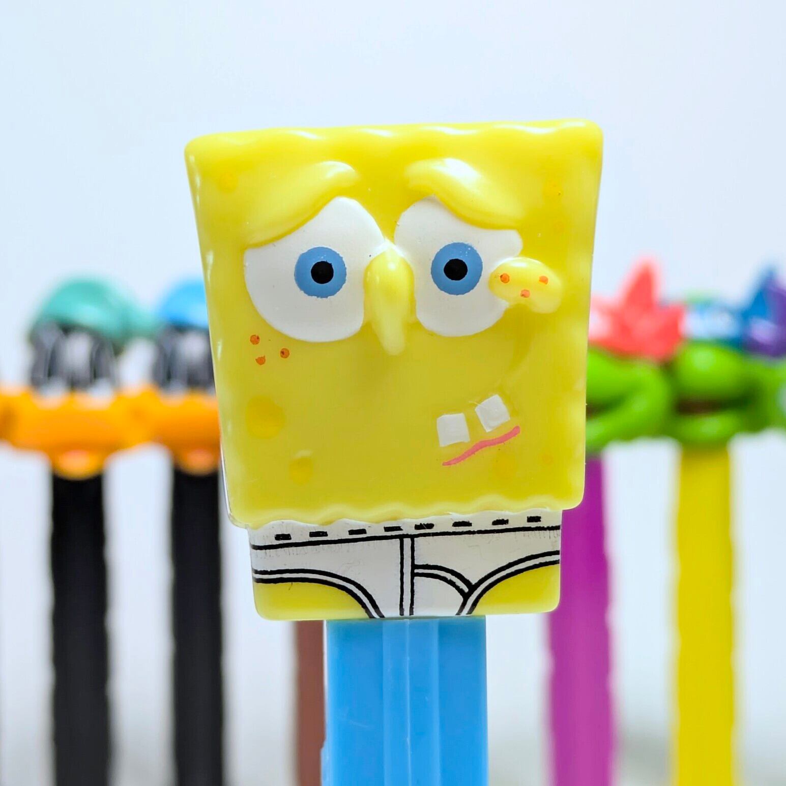 ☆ VINTAGE2004 ☆【 SpongeBob SquarePants ( スポンジボブ )  】『 スポンジボブおパンツ 』PEZ / ペッツ / CANDY&DISPENSER / ヨーロッパPEZ（スロベニア）〚アメリカン雑貨 アメトイ〛