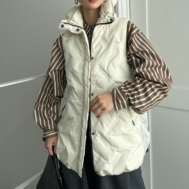 【受注予約：10月上旬入荷予定】Layered Hybrid Down Vest/ecru