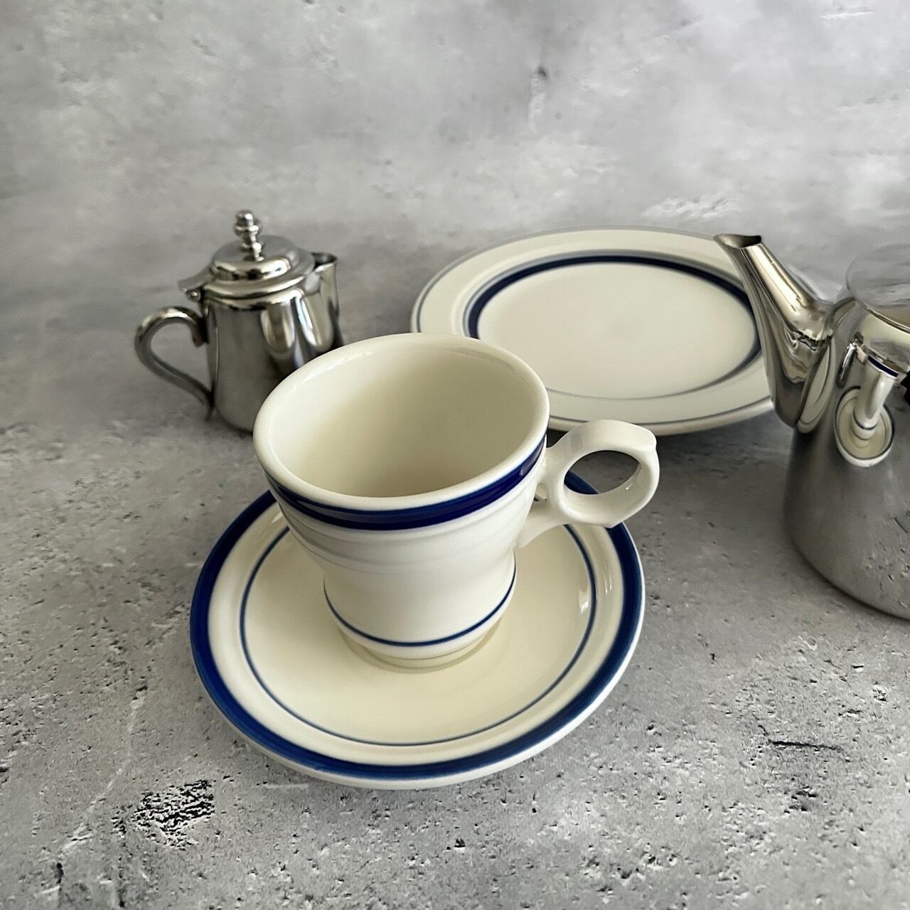 21cmプレート: カントリーサイド /ネイビーブルー（KOYO) | CONTENTE