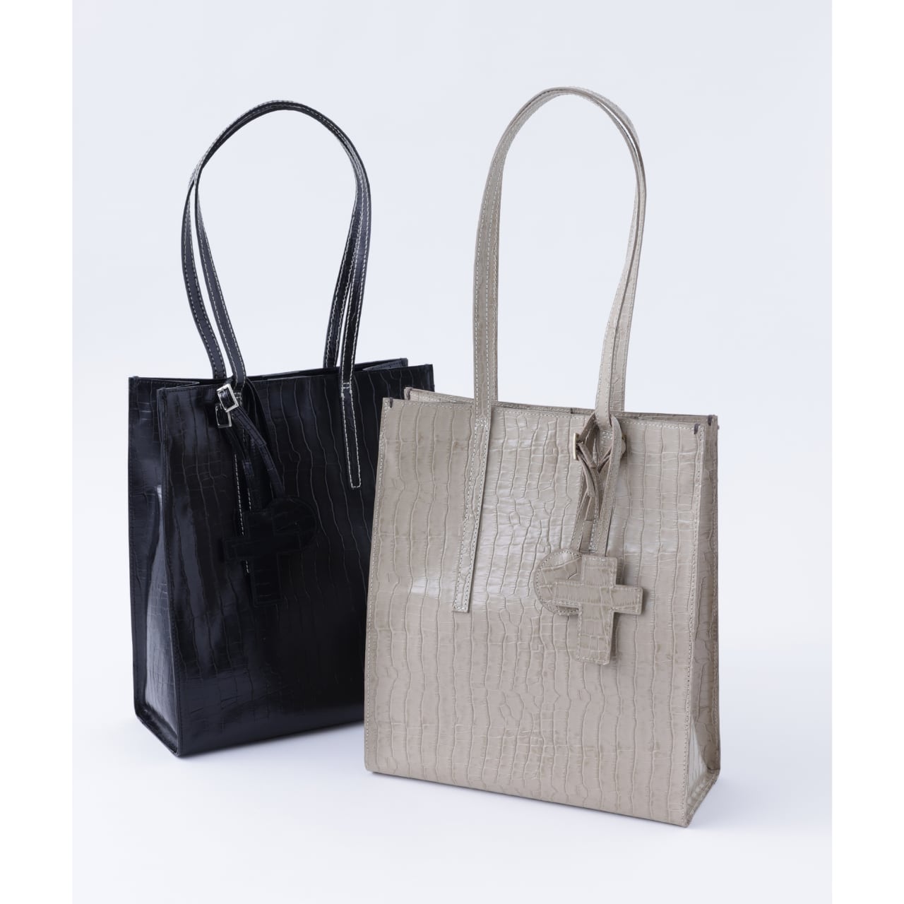 DEUX MILLE レザートートバッグ