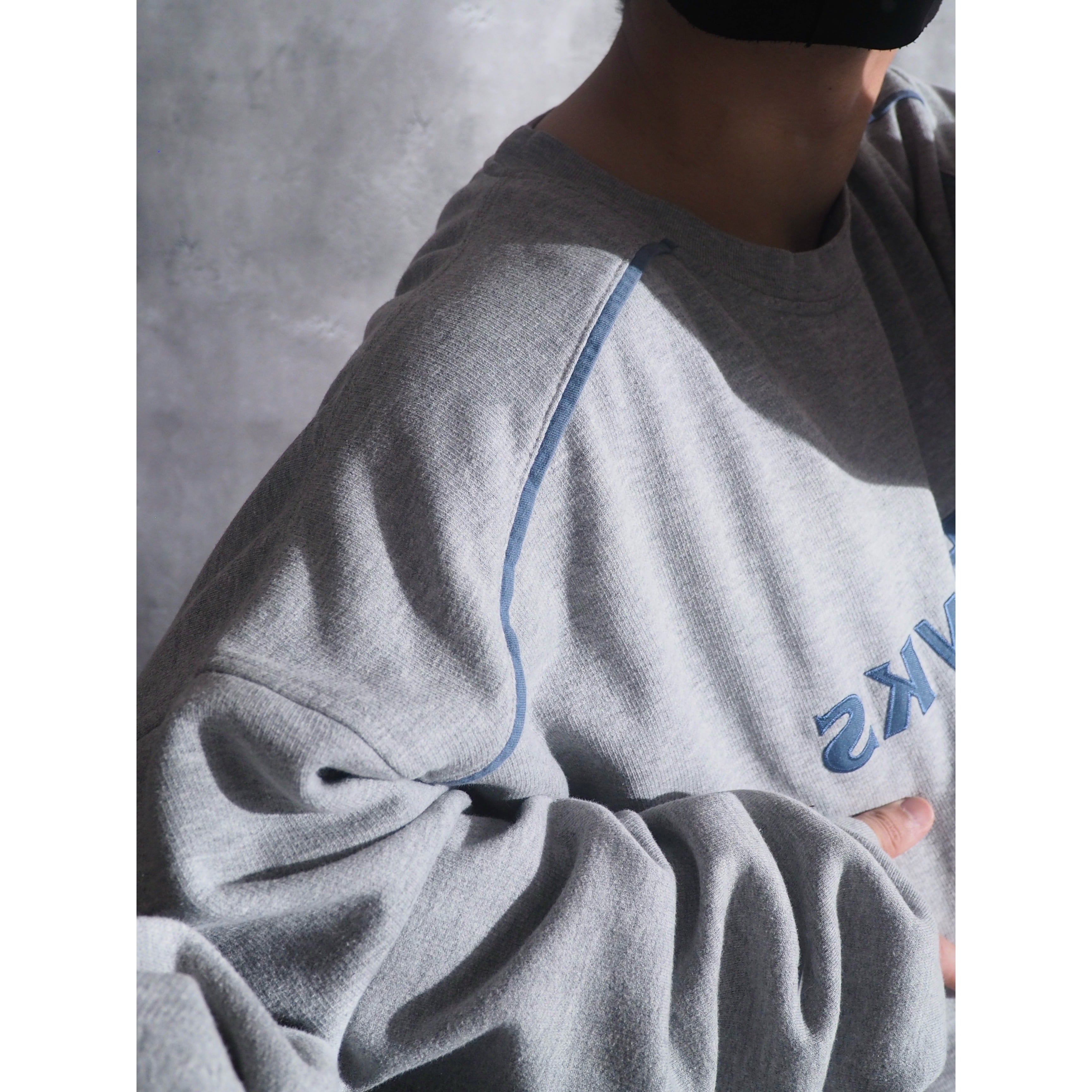 " NFL - Seahawks " King Over silhouette sweat shirt