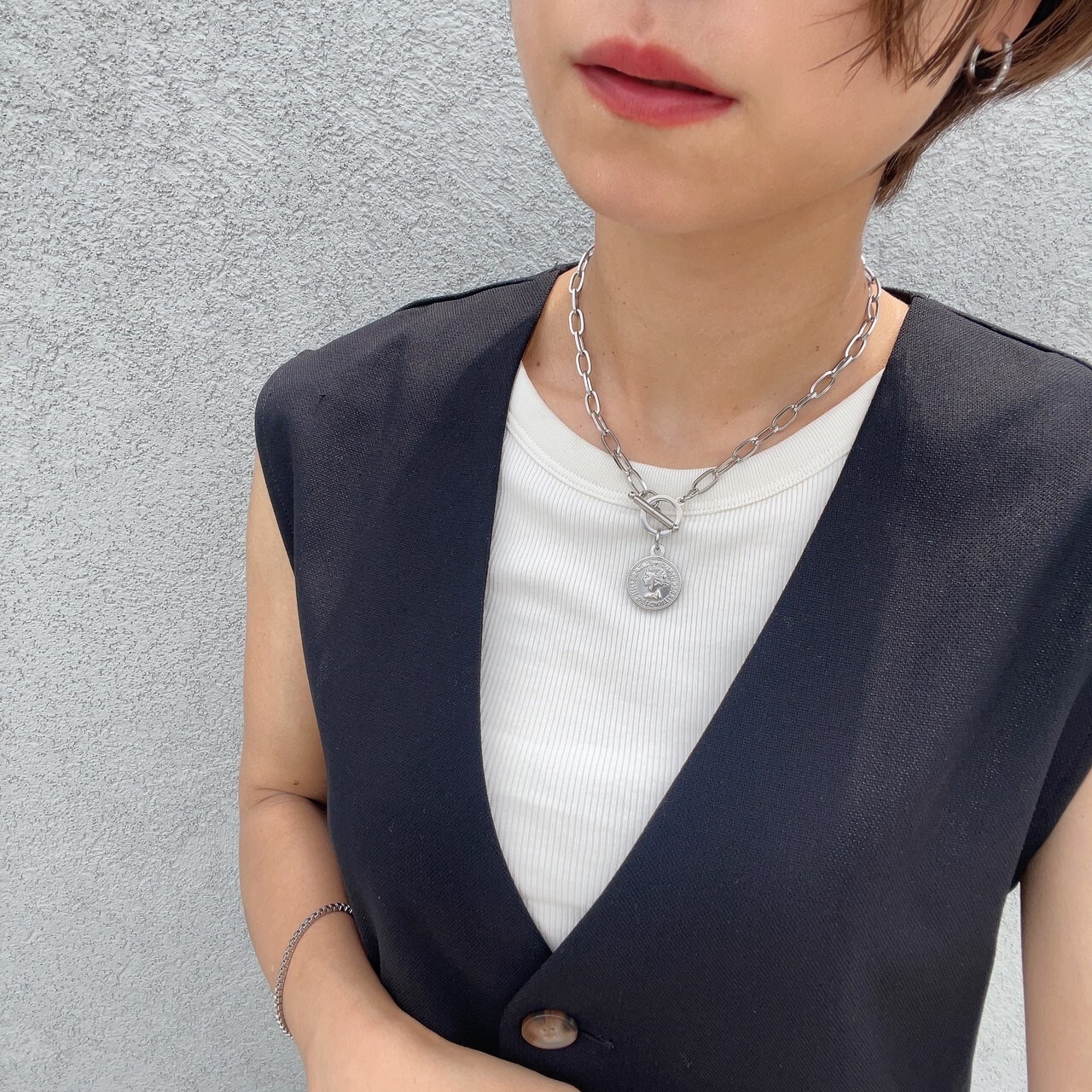 ラインストーンフープピアス