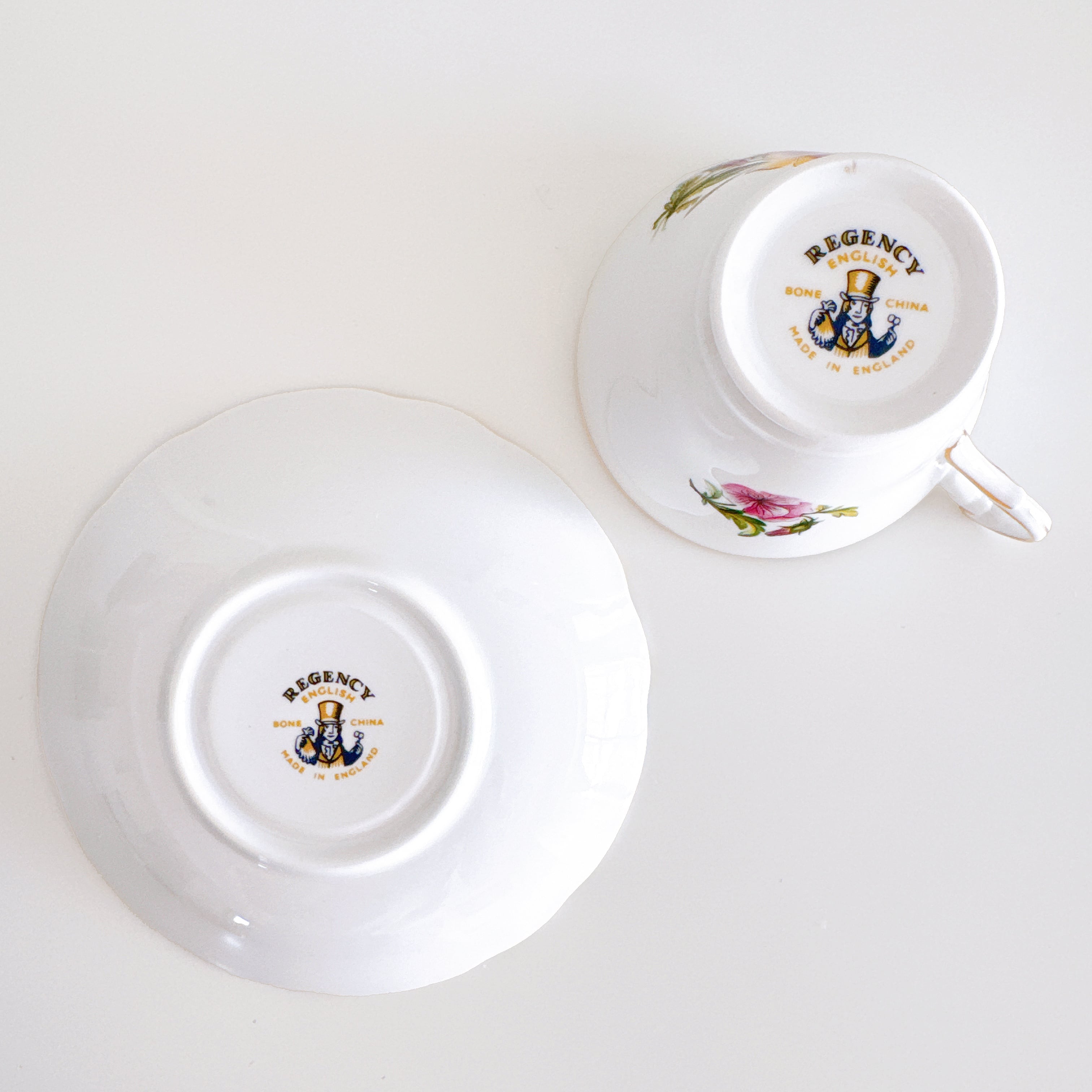 vintage】【England】 REGENCY リージェンシー パンジーのティーカップ