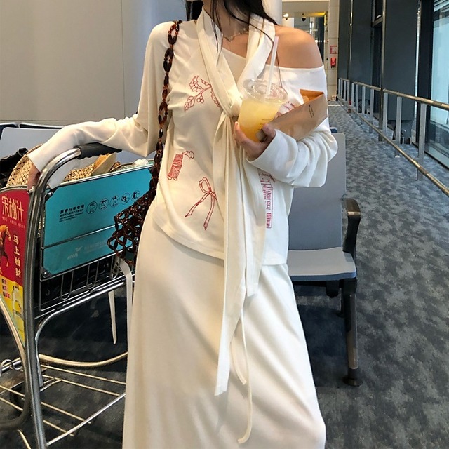 エンブロイダリーアートスリーピースセットアップ［S-L］