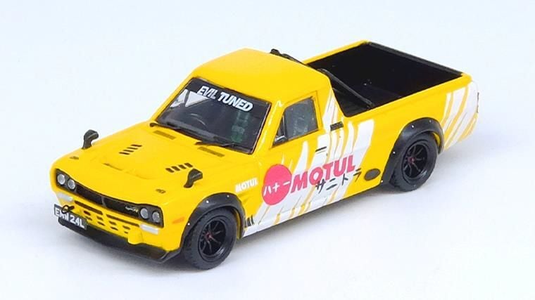 ignitionモデル 1/18 Nissan Laurel 2000SGX (C130) White【IG3038