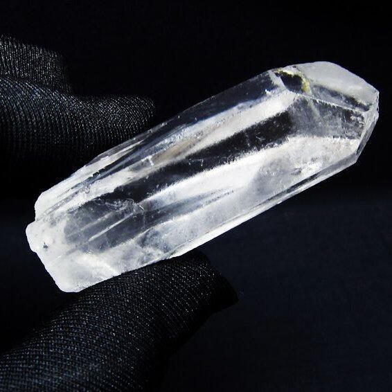 水晶 原石 アーカンソー産 一点物 171-7046