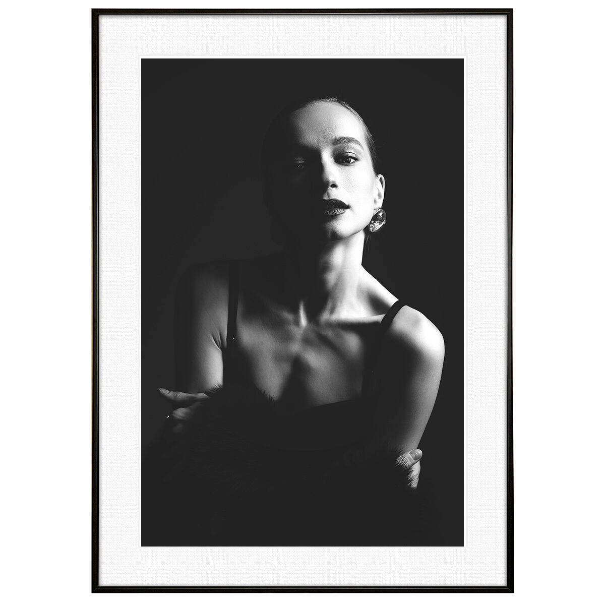 人物写真 見つめる女性 インテリアアート モノクロポスター額装 AS4214