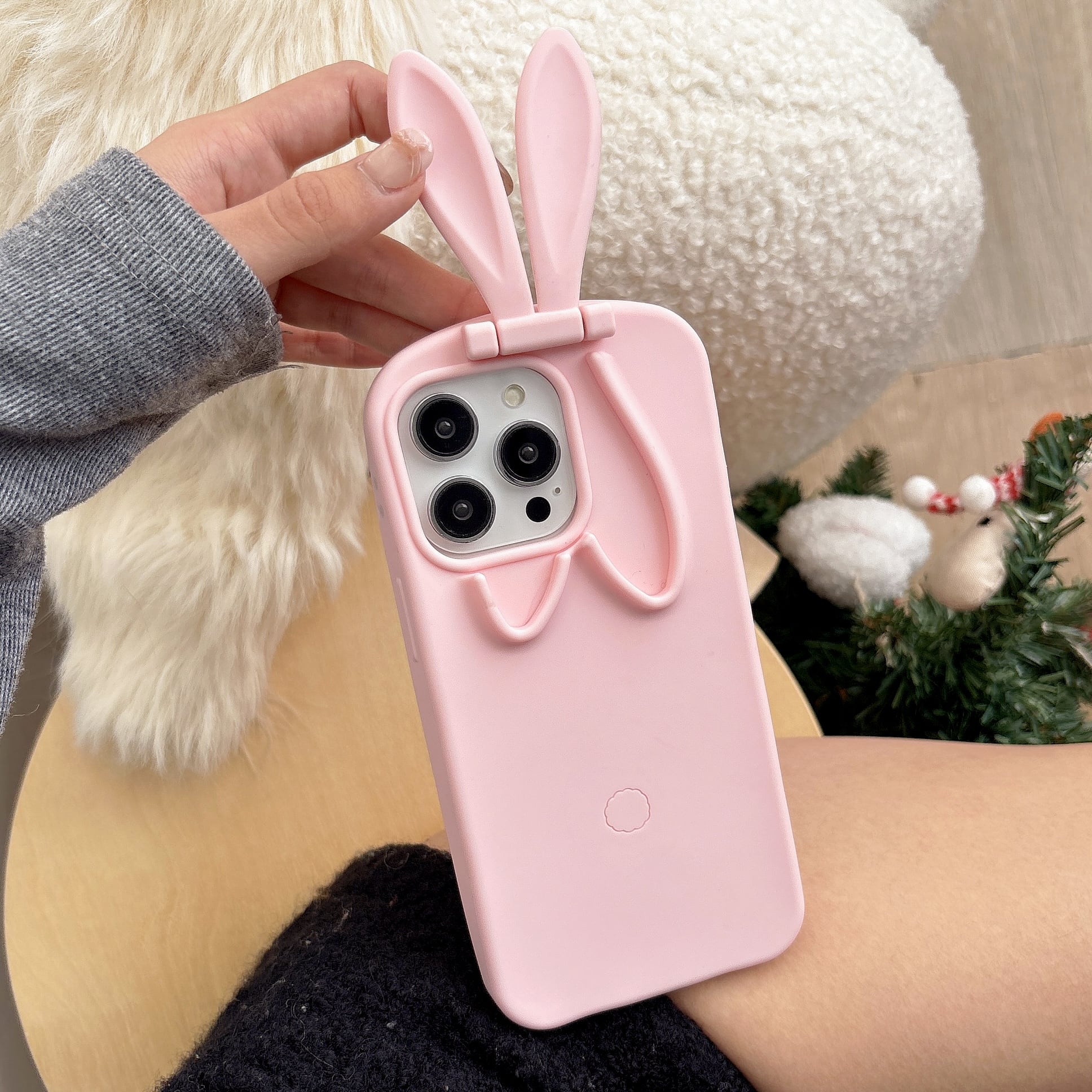 ウサ耳 iPhone 17 16 15 14 13 ケース 可愛い シリコン うさぎ