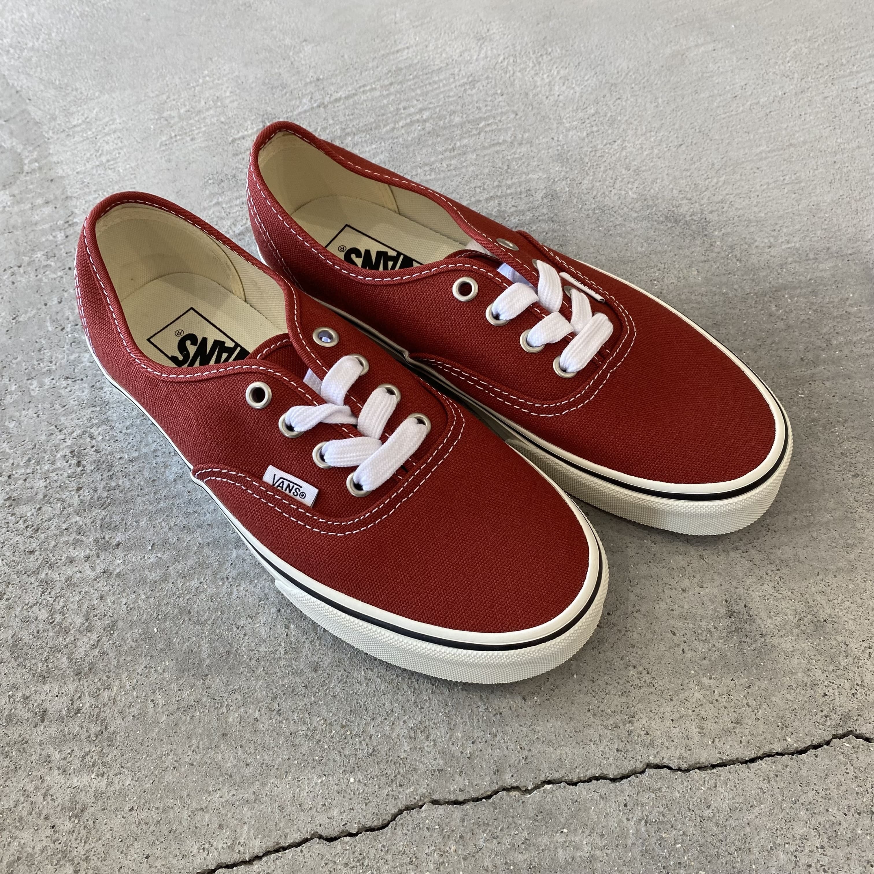 ARCHIVIOレディース 赤 サイズ40 VANS】Authentic ［VN000Z74GWR］POPPY EMBER RED 26SS ヴァンズ