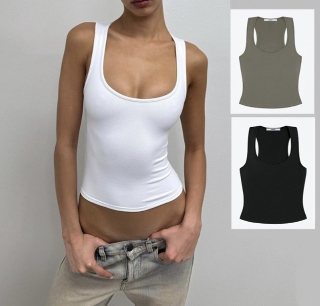 ショート丈 深Uネック タンクトップ レディース トップス プルオーバー インナー ショート 袖なし ノースリーブ Uネック 襟なし スリム 細身 へそ出し 伸縮性 かわいい 大人可愛い きれいめ シンプル カジュアル おしゃれ こなれ感 ベーシック セクシー 無地 春 夏 秋 冬 ママ 通勤 学生 学校 通学 デート お出かけ 旅行 公園 女子会 休日 ショッピング 重ね着 普段使い 着回し レイヤード S M 白 ホワイト 黒 ブラック ベーシックカラー 大人カラー グレーグリーン