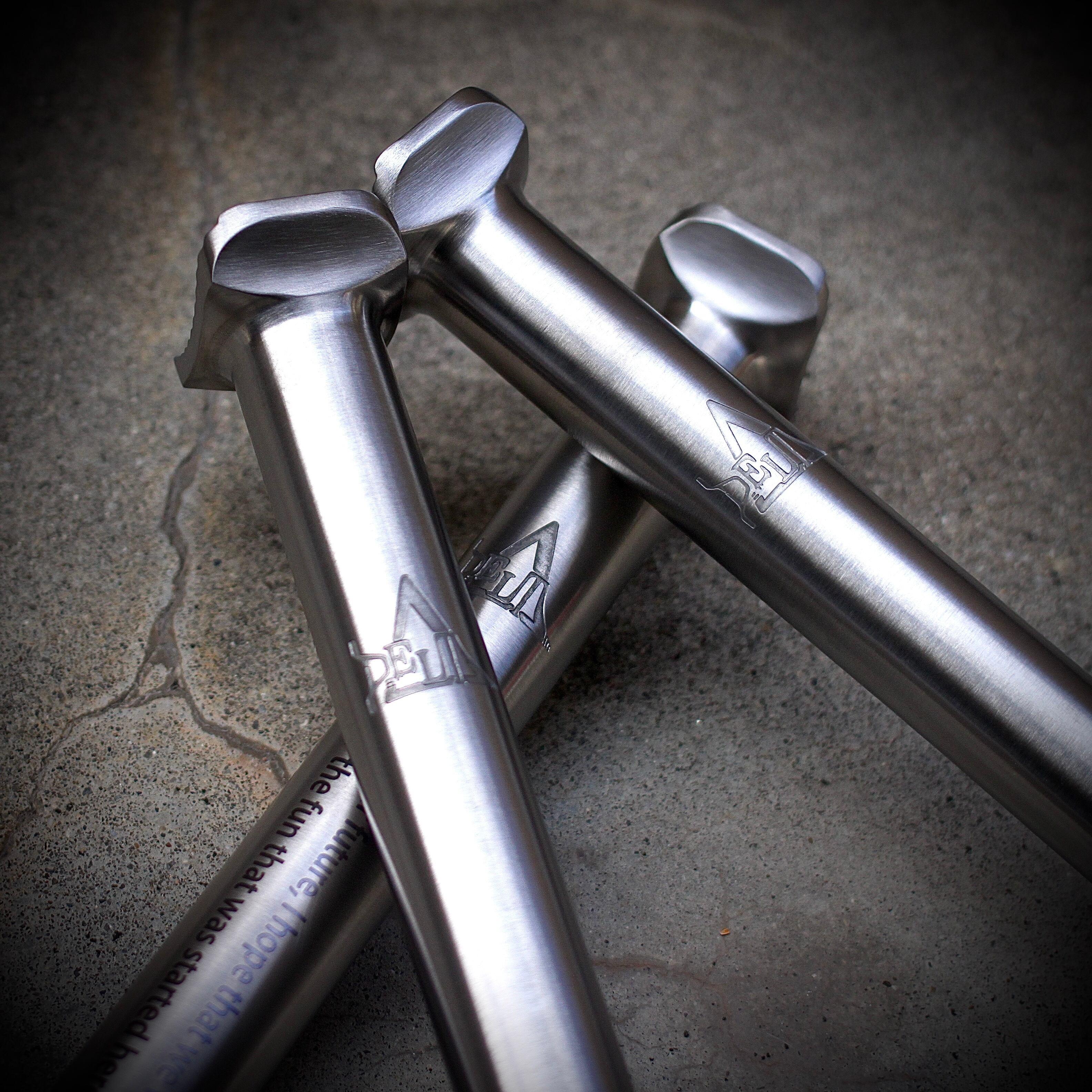 DELTΔ BMX TITANIUM PIVOTAL SEATPOST | ÐELTΔ