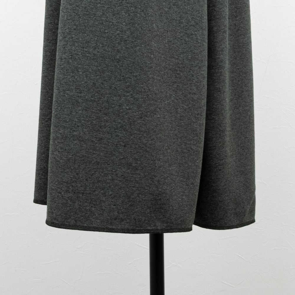 Dignite collier／ディニテコリエ】ボンバースカート（チャコール