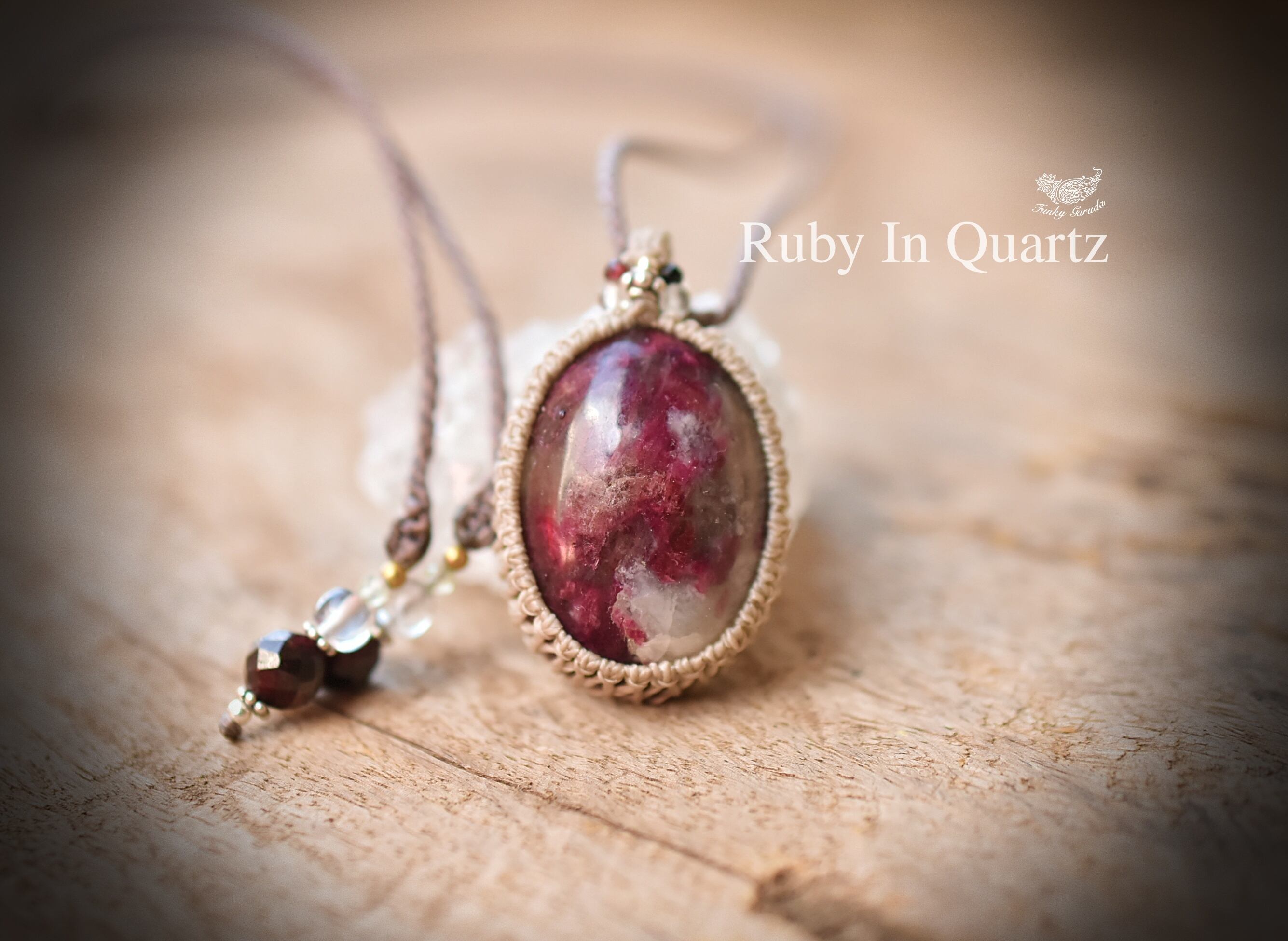 大きな赤色★ルビーインクォーツ マクラメネックレス1085