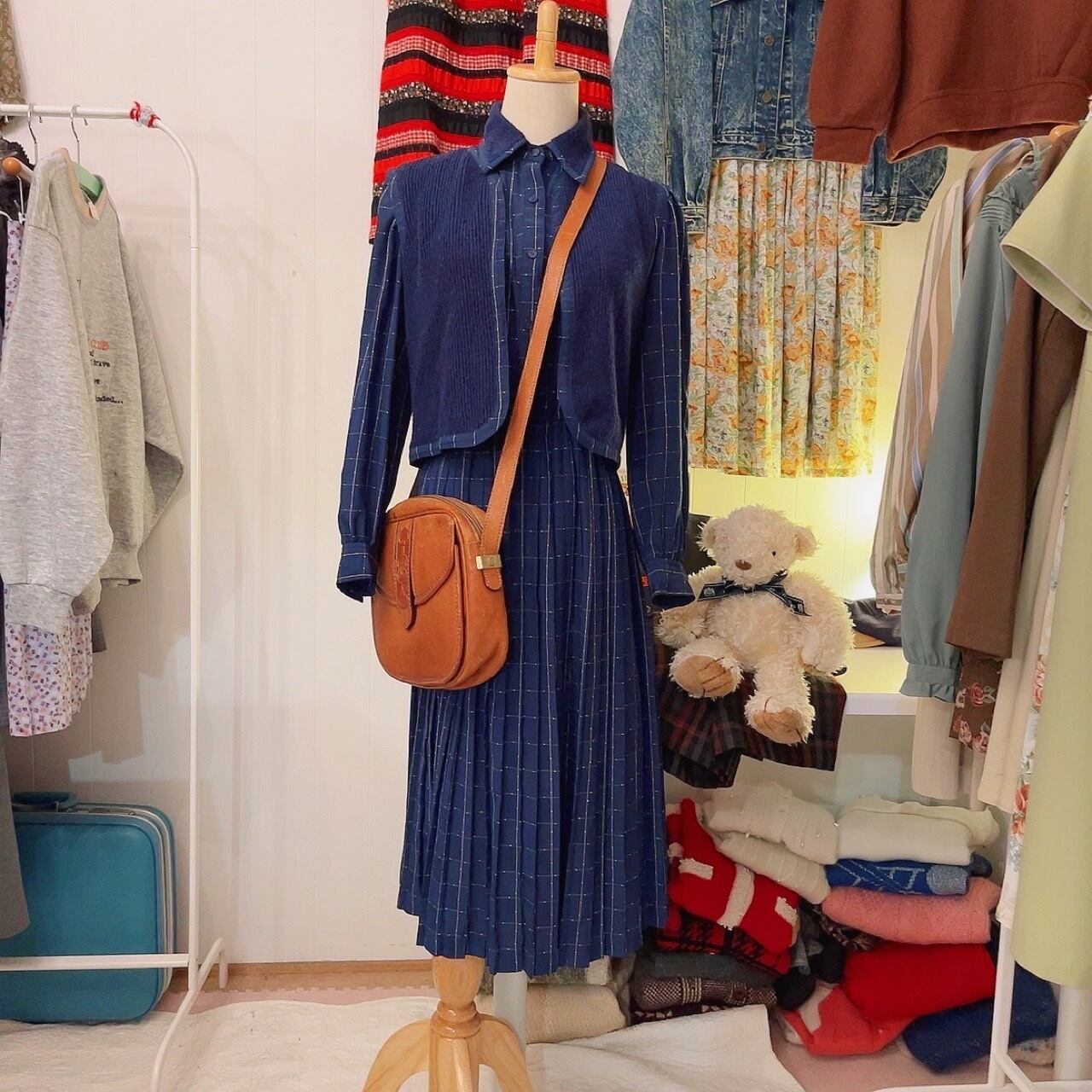 navy white check vest set one-piece