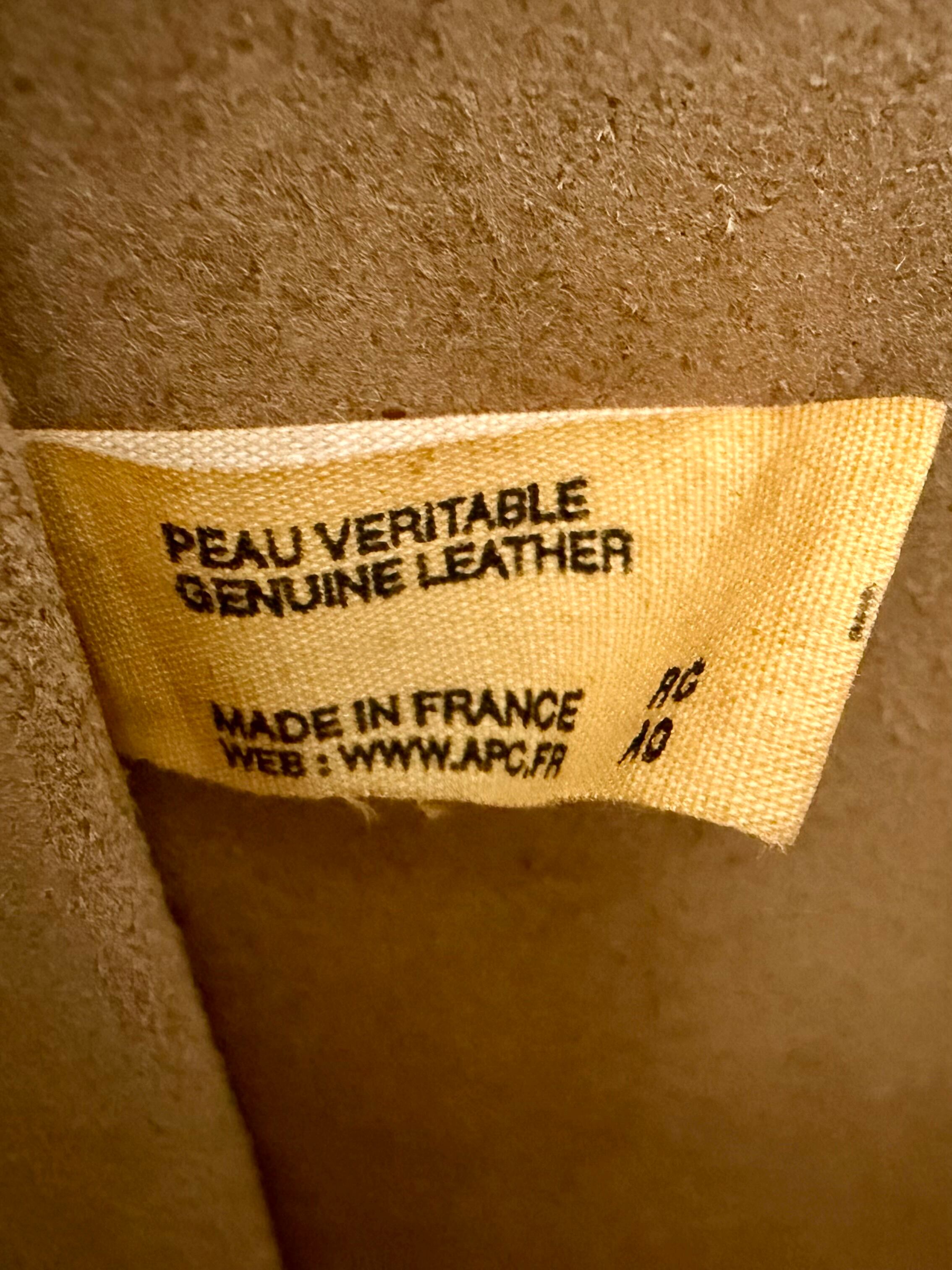 90s A.P.C. beige suede leather shoulder record bag | JESUS ARTOIS
