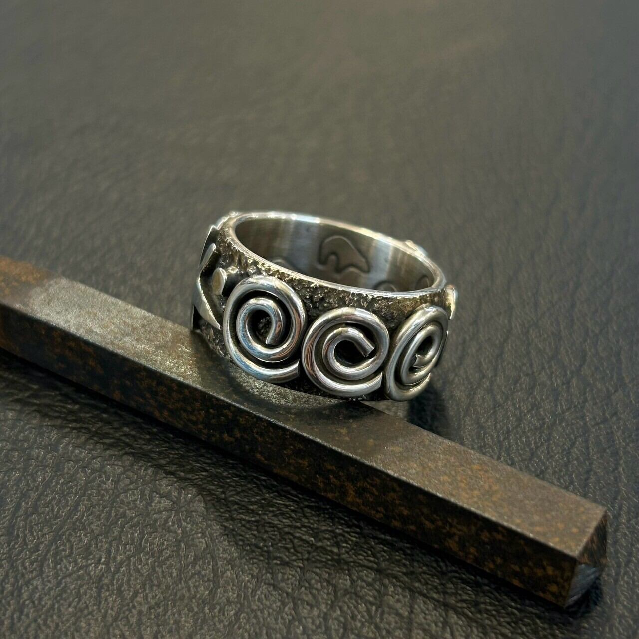 アレックスサンチェス(AlexSanchez) ペトログリフ リング 14号