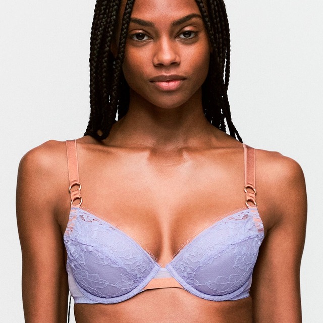 Lovelace　プッシュアップブラ 75B　　SARDA
