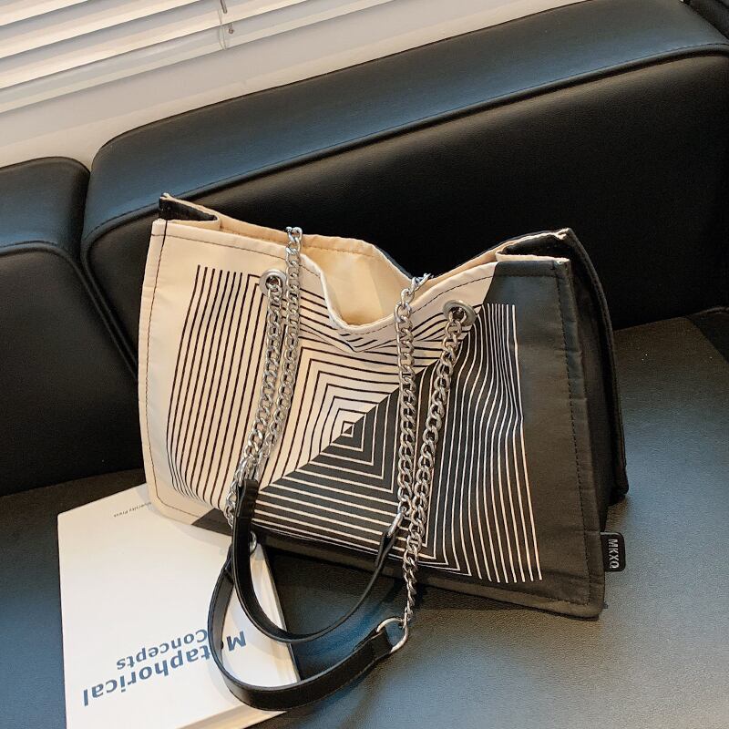 チェーン シングル トートバッグ メッセンジャーバッグ Tiancai_Wing_Bag16310294498