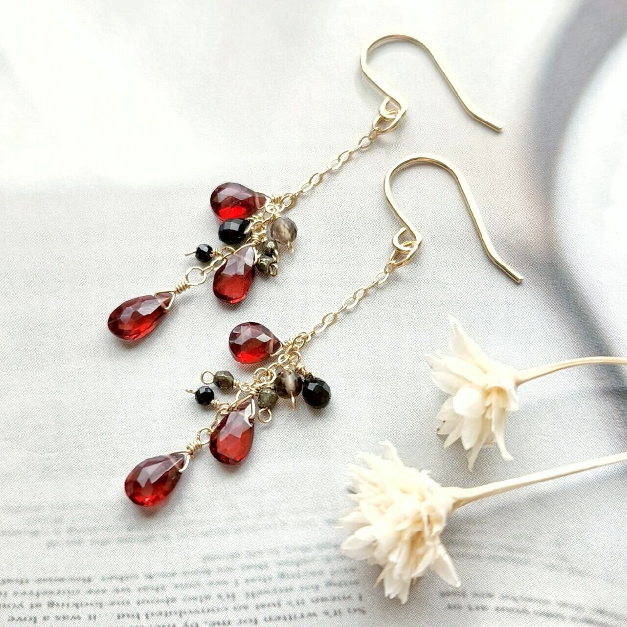 シルバー、淡水パール 、モザンビークガーネット&ダイヤ トップ