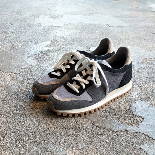 NOVESTA ノベスタ MARATHON TRAIL サイズ38 24cm NOVESTA ノベスタ MARATHON TRAIL （Black × Praline） | C.COUNTLY