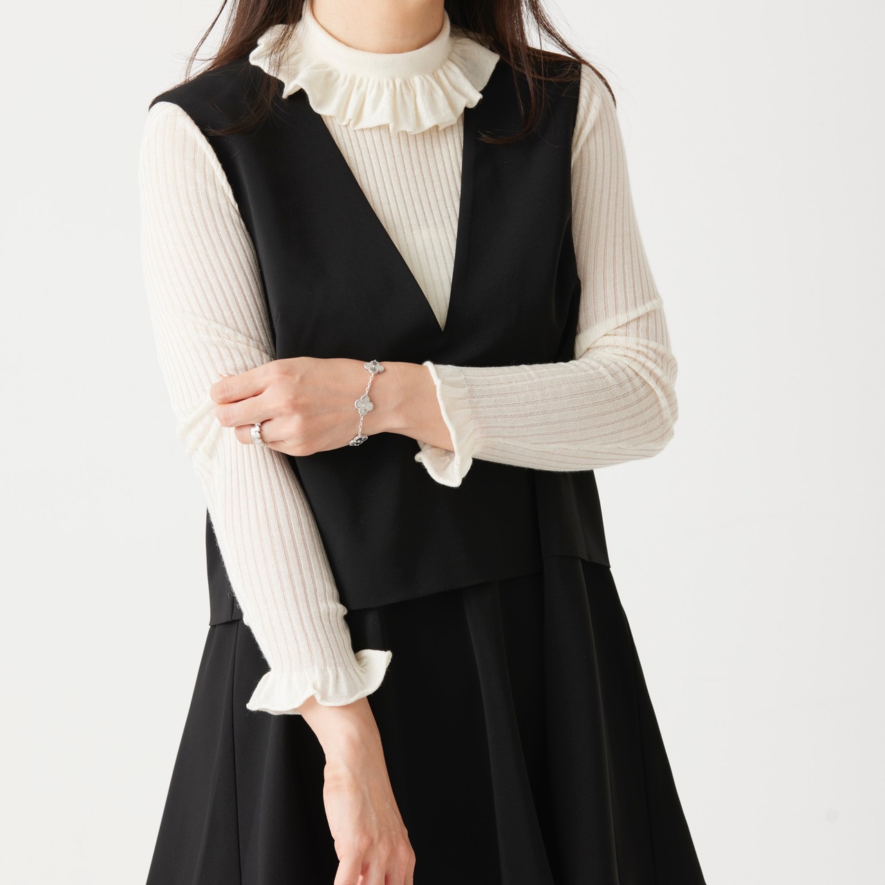 カシミヤシルク フリルタートルニット | cccmalie 
