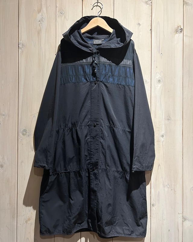 【a.k.a.C.a.k.a vintage】Color Swiching Loose Hooded Coat