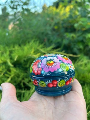 ペトリキウカ塗り　木製ジュエリーボックス（ホメンコ作）ウクライナ製