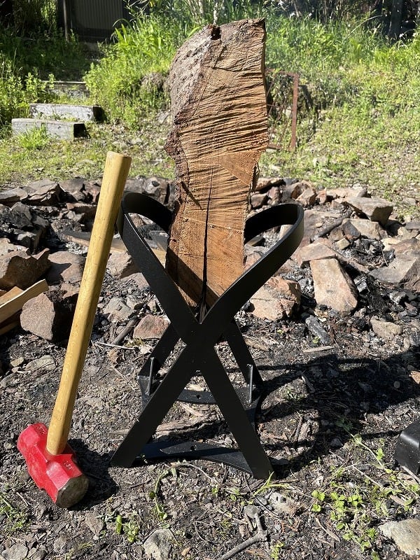 斧&薪割り台