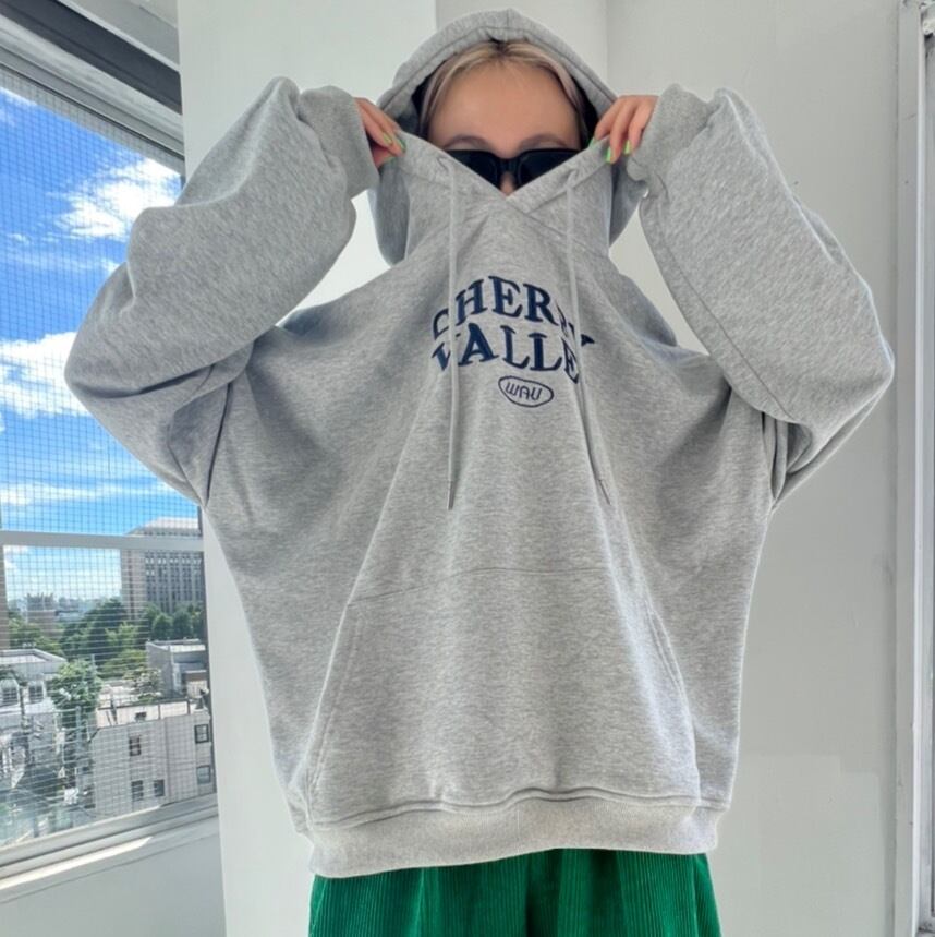 BIG CHERRY VALLEY フーディー_LN0572 | lanan(ラナン)