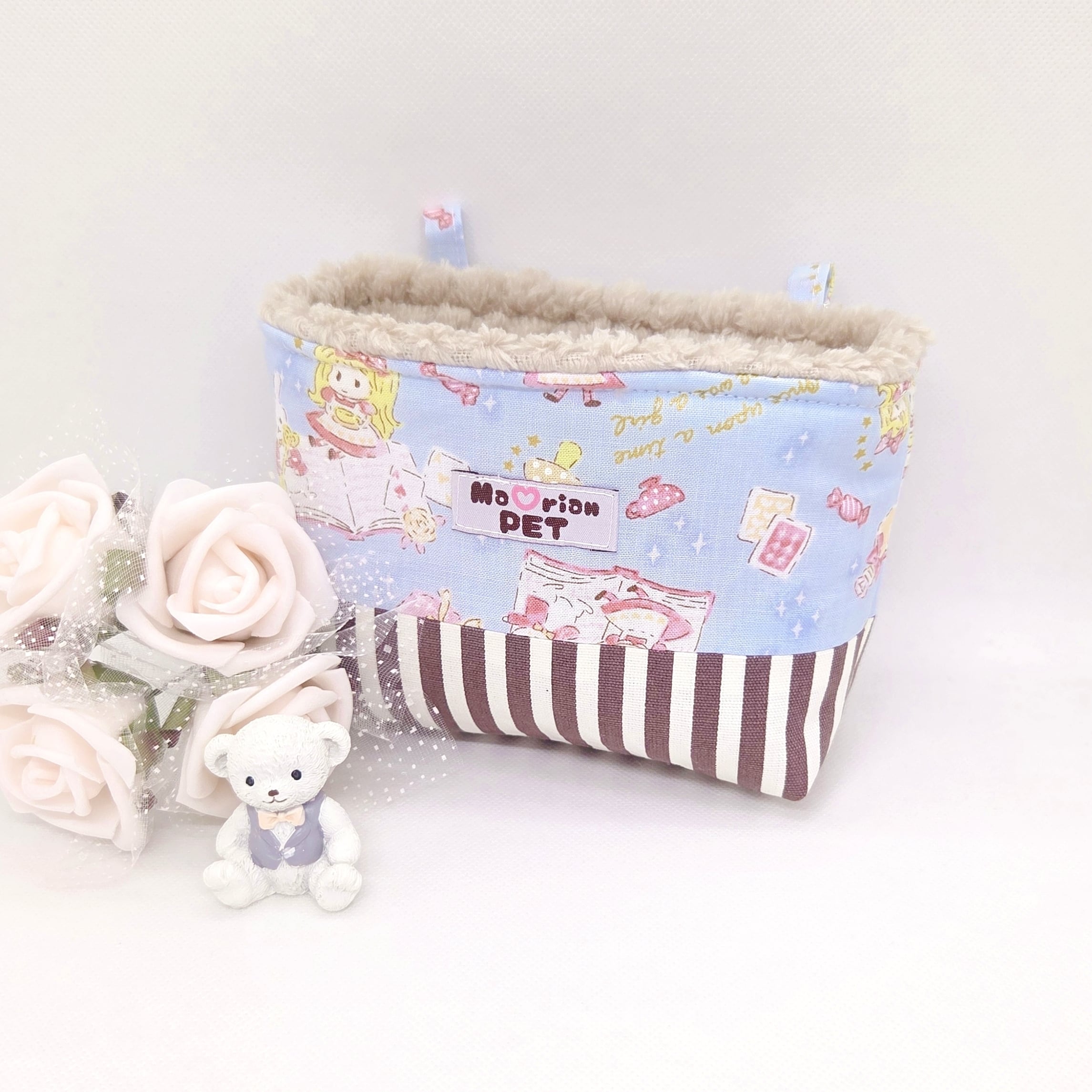 モモンガポーチ/スクエアポーチM♡アリス×5mmストライプ ブルー 青 パイナップルボア 春夏秋冬