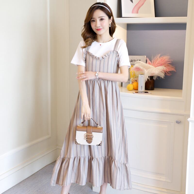 【新作】【送料無料】 マタニティ服サマーストライプTシャツとフリルスリップドレス服妊婦マタニティ2点セット ラッフル 夏物 AL expec393612071937