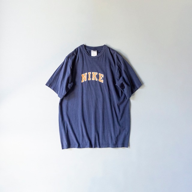 "adidas" used NBA basketball t-shirt
