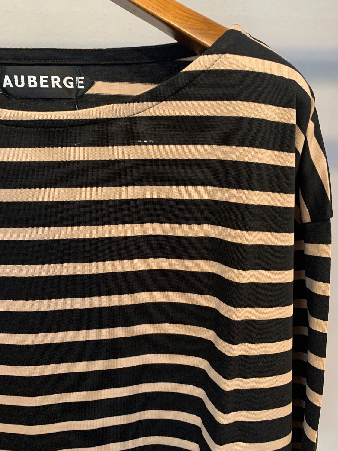 AUBERGE / COCO (black × beige) | Pay ID