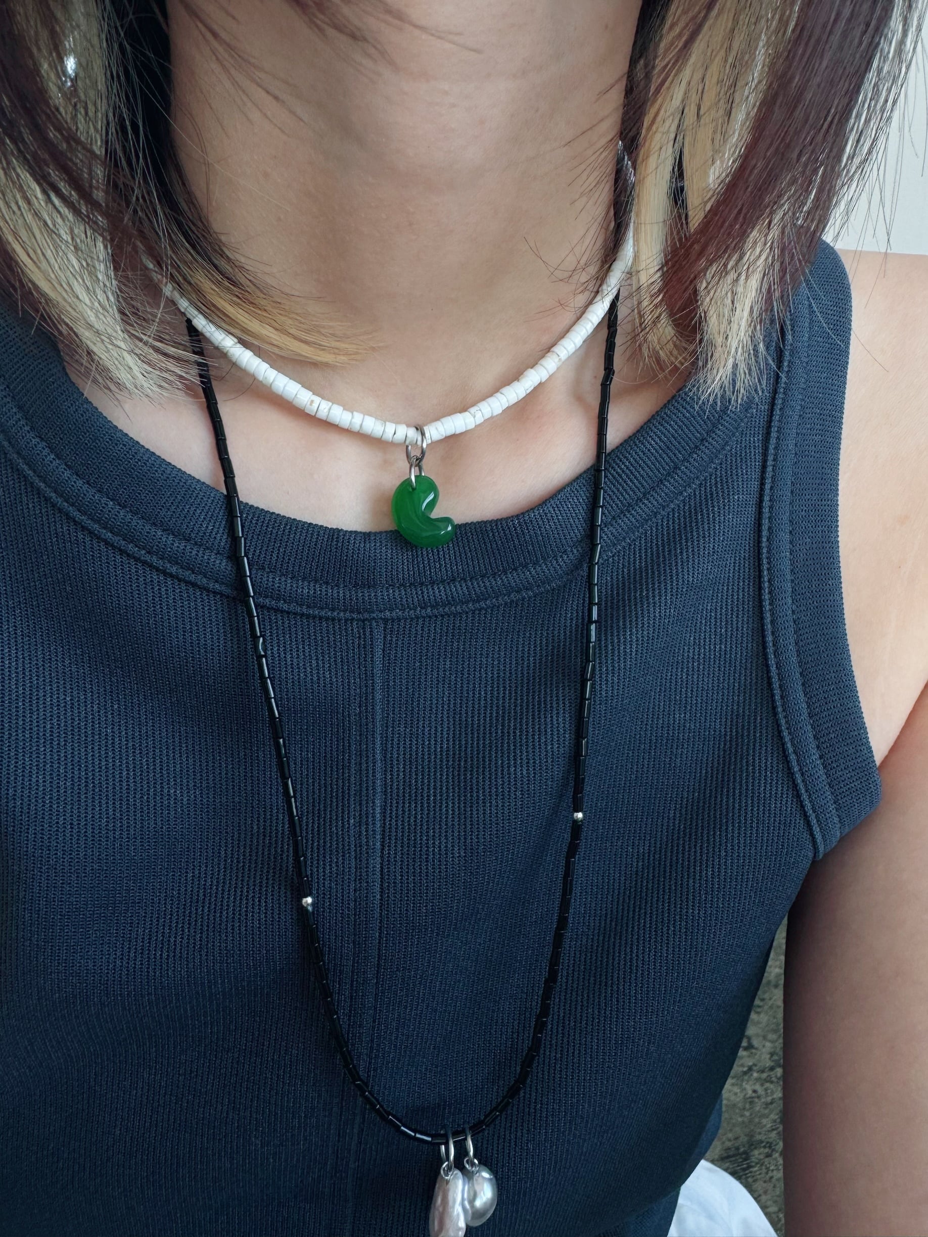 onyx beads arrange charm necklace | Hana aura