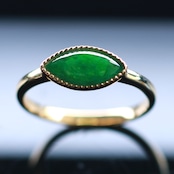 光にかざすと神秘的！ マーキス深緑翡翠 マーキス K10YGリング A貨翡翠 jd_rg1452