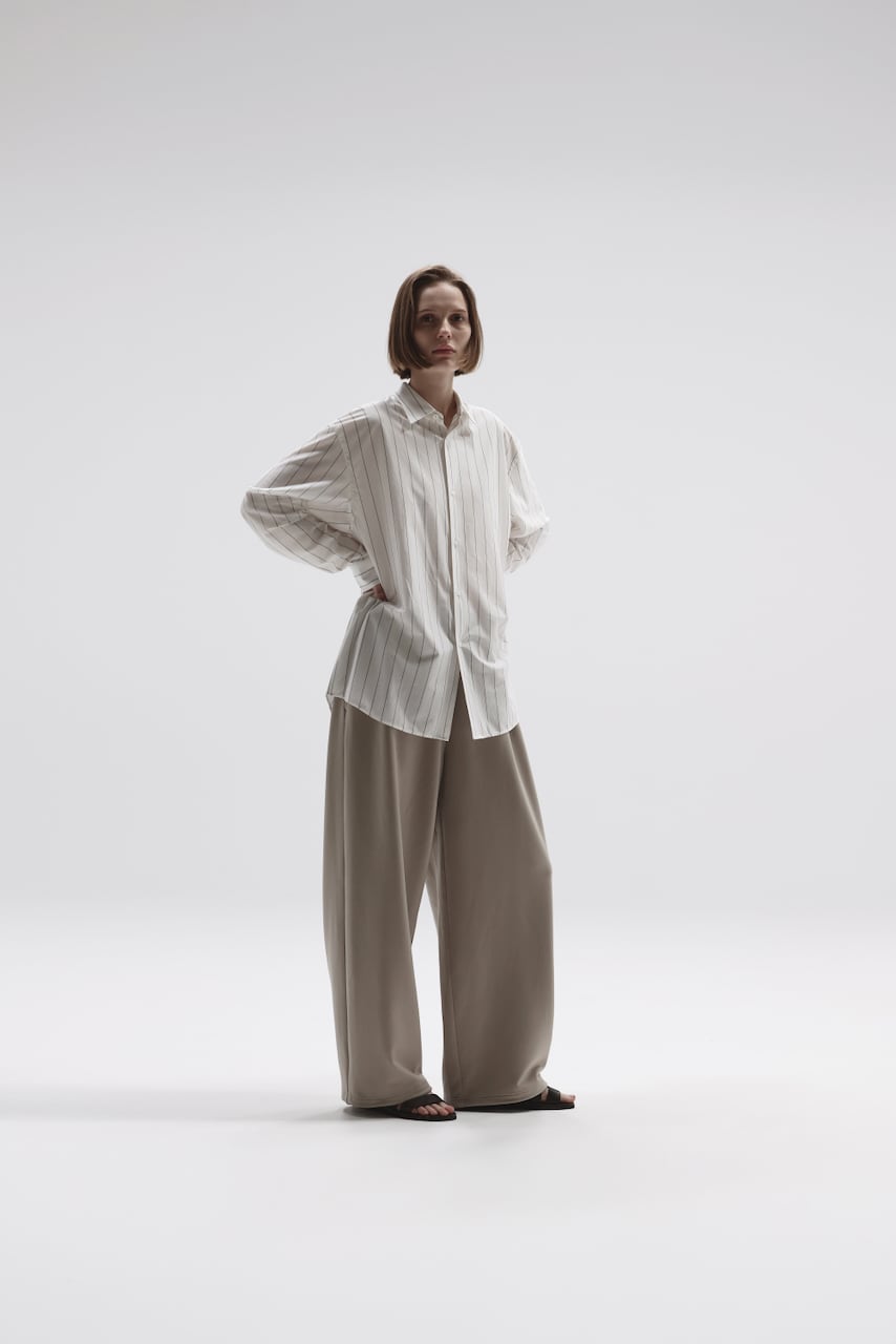 KANEMASA PHIL 46G Stripe Modest Shirt (WHITE) | HUMAN and THINGS