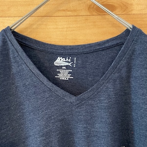 【MAHI SURF CO】Vネック 半袖 Tシャツ myrtle beach ワンポイントロゴ リゾート地 2XL ビッグサイズ US古着 アメリカ古着