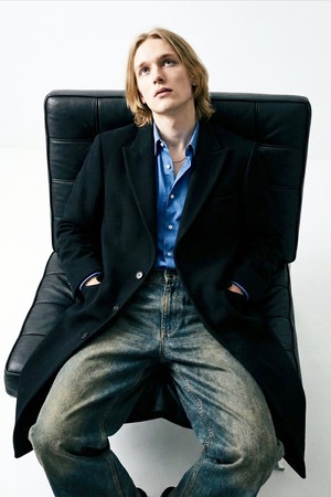 5351 POUR LES HOMMES BLACK CHESTERFIELD COAT