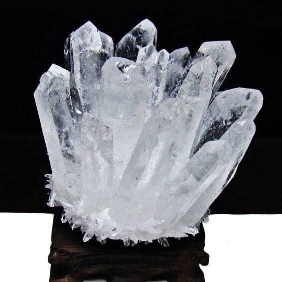 1.1Kg 水晶 クラスター 水晶 原石 台座付属 一点物 182-8362