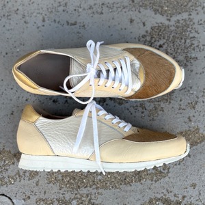 EMAクラフトスニーカー 本革ハラコベージュ×パールホワイト　スポーティカジュアル