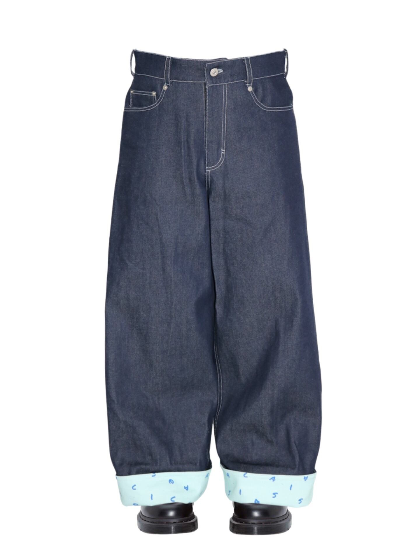 64b4c7e8618425840f366e801f58ec