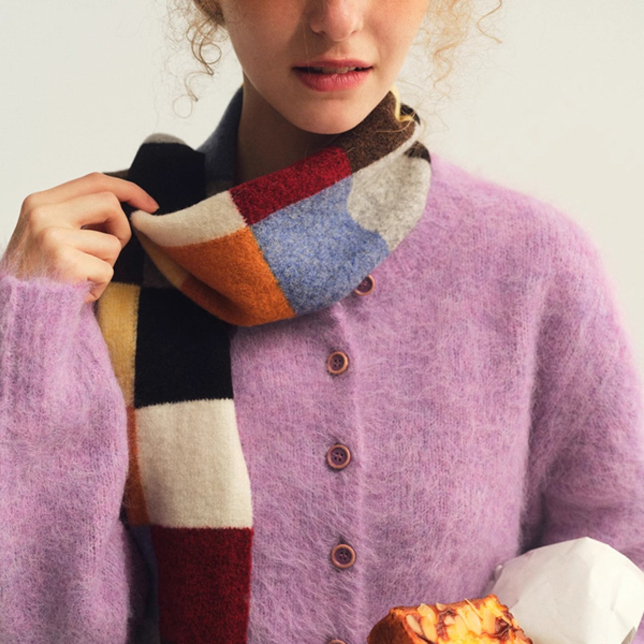 【2color】光をすくうふわふわショートカーディガン 《P0307》